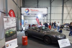 Automobilov unikty se sjely na akci Escape6 Prague Car Festival